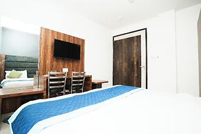 Hotel Ishaan Palace Near IGI Delhi Airport