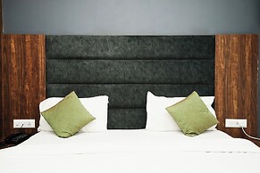 Hotel Ishaan Palace Near IGI Delhi Airport