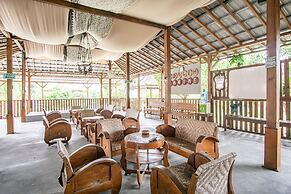 Joglo Ndalem Sabine Syariah