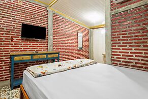 Joglo Ndalem Sabine Syariah