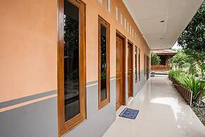 Joglo Ndalem Sabine Syariah