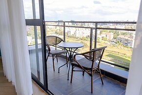 Monarch Condos – Upperhill