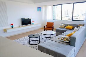 Monarch Condos – Upperhill