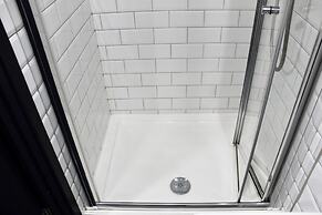 The Mini Hotel -Birmingham City-FREE BREAKFAST