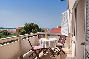 Apartment Ljubica With Nice Garden 3