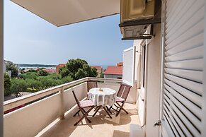 Apartment Ljubica With Nice Garden 3