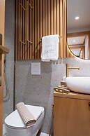 Num Suites & Lofts Athens