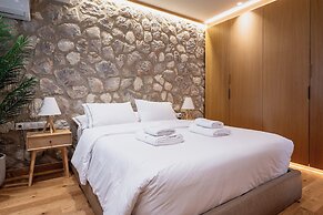 Num Suites & Lofts Athens