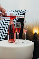 Num Suites & Lofts Athens