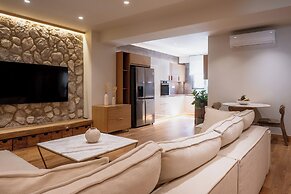 Num Suites & Lofts Athens