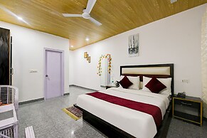 Hotel Shiva Lake Mussorrie