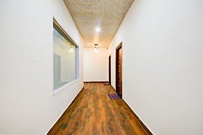 Hotel Shiva Lake Mussorrie