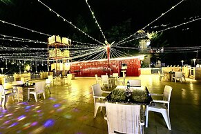 Hotel Shiva Lake Mussorrie