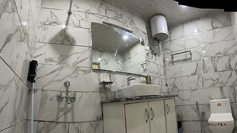 Hotel Shiva Lake Mussorrie