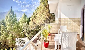 Hotel Shiva Lake Mussorrie