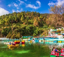 Hotel Shiva Lake Mussorrie