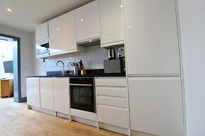 Ealing Broadway by Viridian Apartments