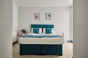 Ealing Broadway by Viridian Apartments