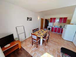 Close to Center Apartment Poly 1 G