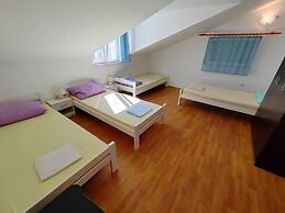 Close to Center Apartment Poly 1 G