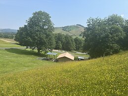 Remarkable 2-bed Safari Lodge in Llanidloes