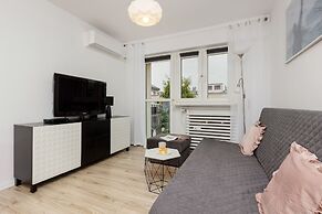 Apartment With 1 Bedroom by Renters