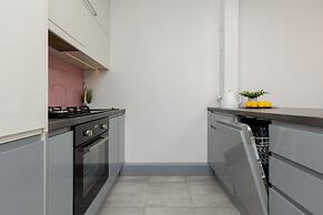 Apartment With 1 Bedroom by Renters