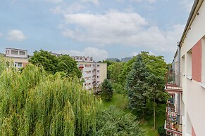 Apartment With 1 Bedroom by Renters