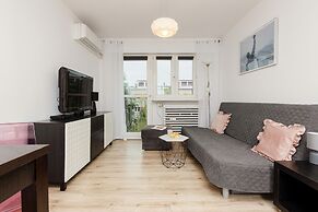 Apartment With 1 Bedroom by Renters