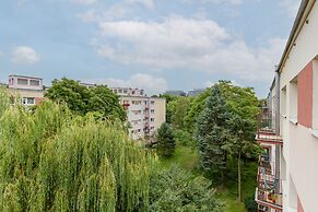 Apartment With 1 Bedroom by Renters