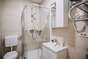 Art Deco Dubrovnik Apartments by DuHomes