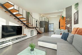 Apartament Przyszłości Kraków by Renters