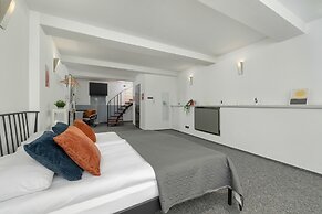 Apartament Przyszłości Kraków by Renters