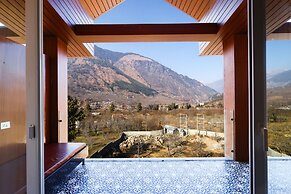 The Voyage by Kaizen, Manali