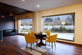 The Voyage by Kaizen, Manali