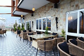 The Voyage by Kaizen, Manali