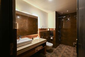 The Voyage by Kaizen, Manali