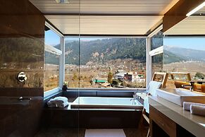 The Voyage by Kaizen, Manali