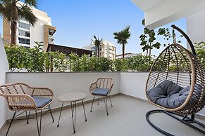 WelHome - Your Dubai Getaway: Cozy Studio at Azizi Rivera 4