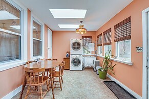 Pet-friendly Franklinville Farmhouse w/ Sunroom!