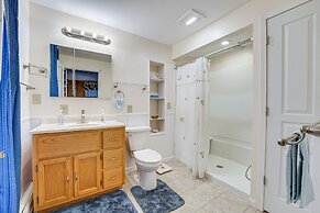 Pet-friendly Franklinville Farmhouse w/ Sunroom!