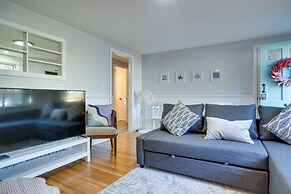 South Dennis Vacation Rental ~ 5 Mi to Beach!