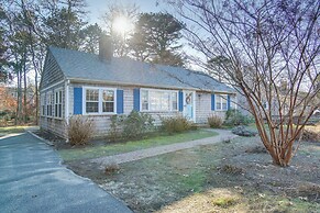 South Dennis Vacation Rental ~ 5 Mi to Beach!