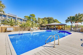 Updated Dauphin Island Condo w/ Pool & Gulf Views!