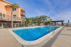 Updated Dauphin Island Condo w/ Pool & Gulf Views!