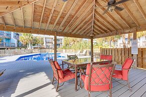 Updated Dauphin Island Condo w/ Pool & Gulf Views!