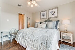 Updated Dauphin Island Condo w/ Pool & Gulf Views!