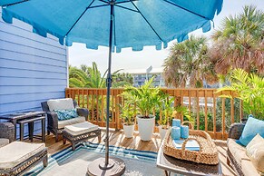 Updated Dauphin Island Condo w/ Pool & Gulf Views!