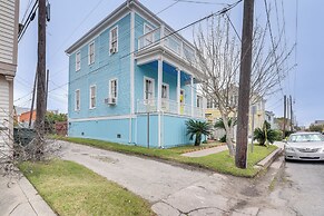 Galveston Getaway w/ Patio Near Porretto Beach!