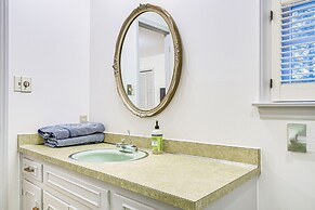 Lakefront Raleigh Home w/ Deck: 12 Mi to Downtown!